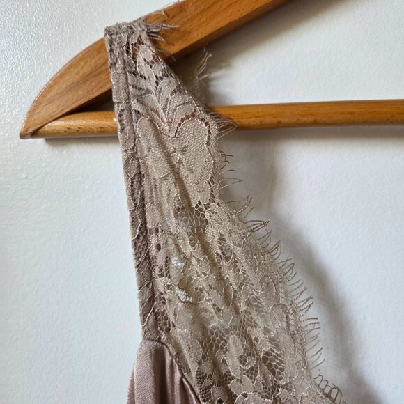 NWT SOCIALITE NUTE LACED V NECK BODYSUIT TANK SZ XL - Picture 7 of 14